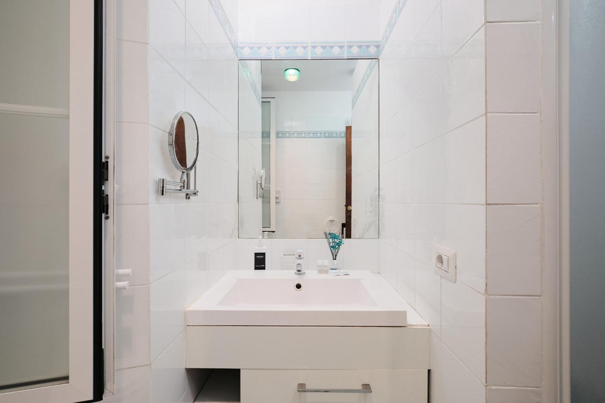 Trastevere- Flat Con Giardino, Ac, Wi-Fi & Netflix 로마 외부 사진